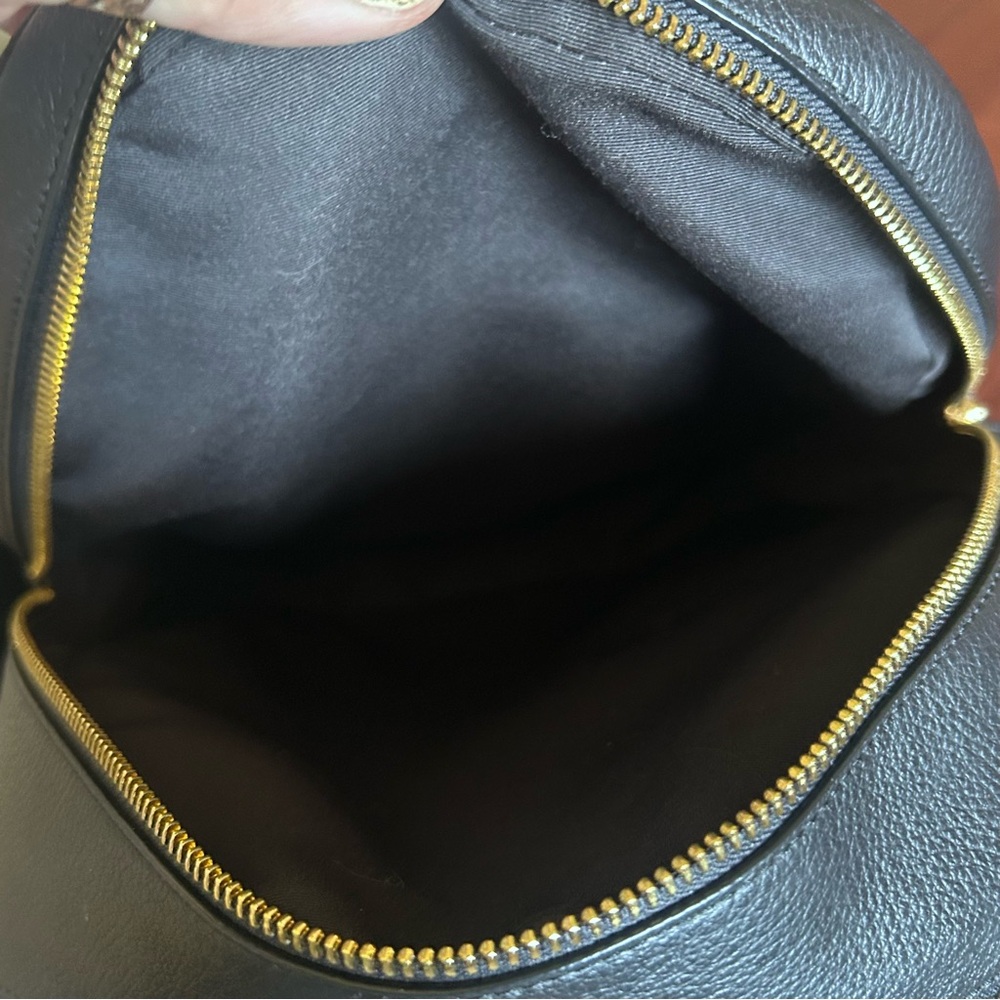 Coach Court Backpack - Picture 7 of 8